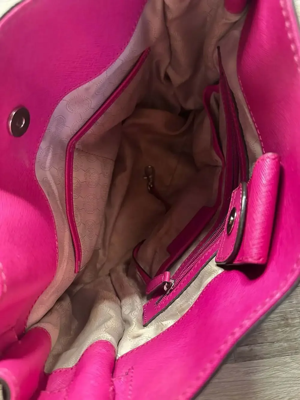 Michael Kors Hamilton Large Saffiano Leather Satchel in Hot Pink